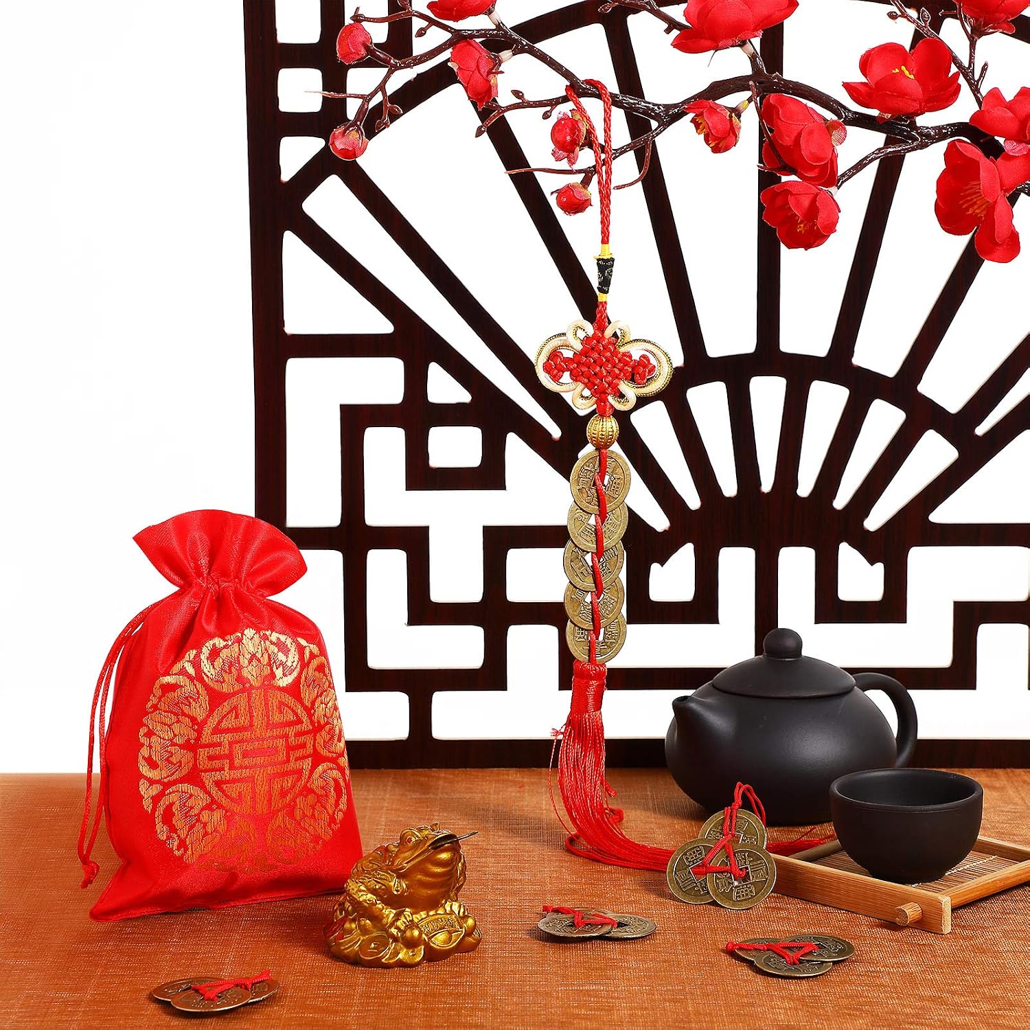 Chuangdi Feng Shui Money Frog with Chinese Coins, Money Toad Decorations, Lucky Knots Red Blessing Bag Gold Three Legged Toad Decoration for Attracting Wealth Success Chinese New Year Gifts
